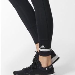 Designer Stella McCartney Adidas black leggings!